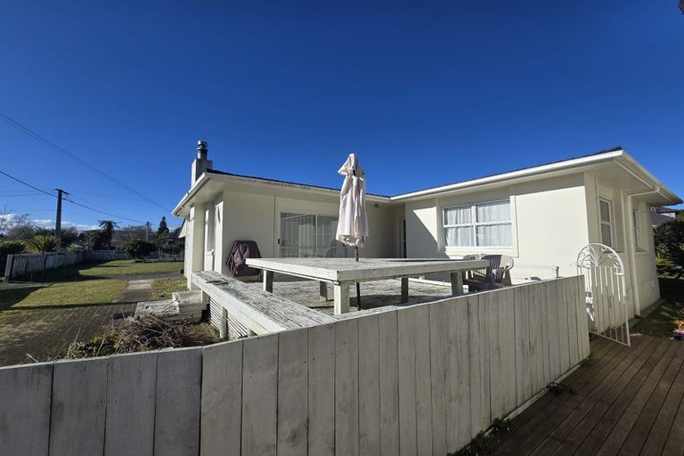Photo of property in 10 Horoeka Street, Springfield, Rotorua, 3015