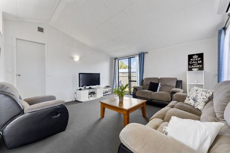 Photo of property in 46 Seaforth Avenue, Milson, Palmerston North, 4414