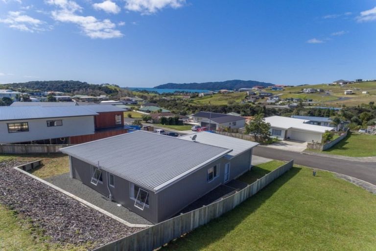 Photo of property in 7 Frangipani Street, Cable Bay, 0420