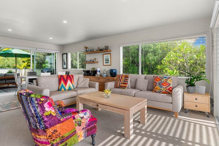 Photo of property in 42 Cheviot Street, Mangawhai Heads, Mangawhai, 0505