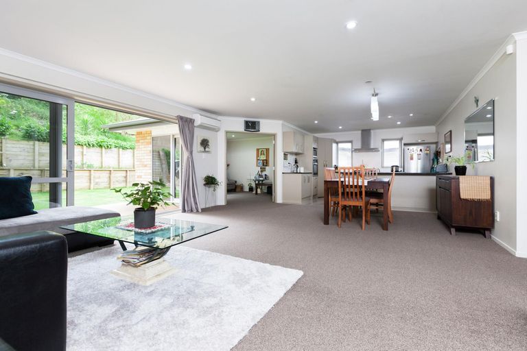 Photo of property in 16c Cyrus Street, Whalers Gate, New Plymouth, 4310