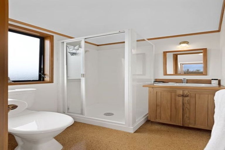 Photo of property in 10/16 Mahara Avenue, Birkenhead, Auckland, 0626