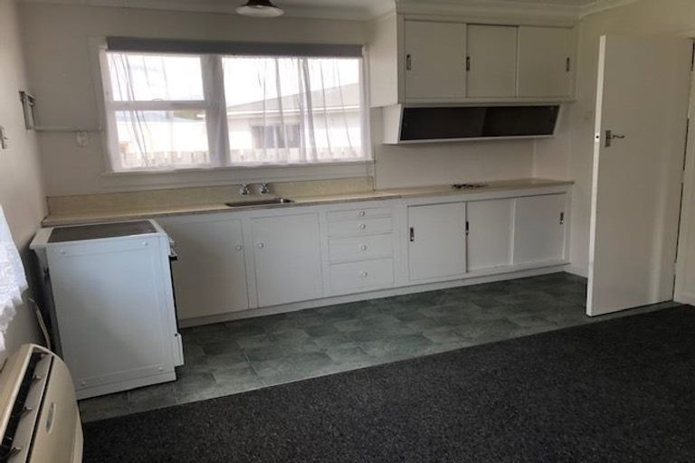 Photo of property in 93 Conway Crescent, Glengarry, Invercargill, 9810