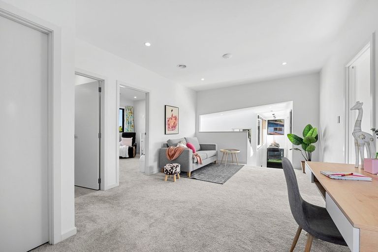 Photo of property in 28 Orr Crescent, Hutt Central, Lower Hutt, 5011