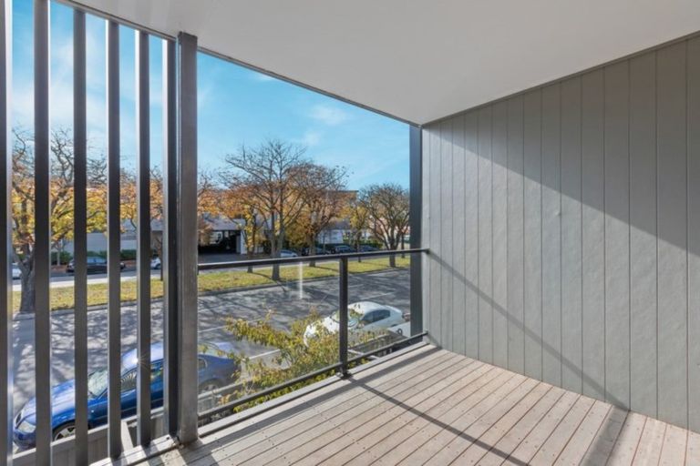 Photo of property in 104/118 Bealey Avenue, Christchurch Central, Christchurch, 8013