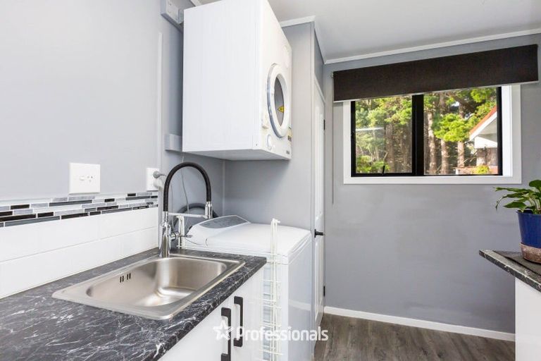 Photo of property in 1712 State Highway 2, Kaitoke, Upper Hutt, 5018