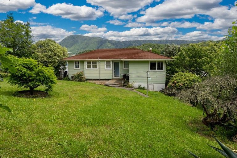 Photo of property in 79a Milton Terrace, Picton, 7220