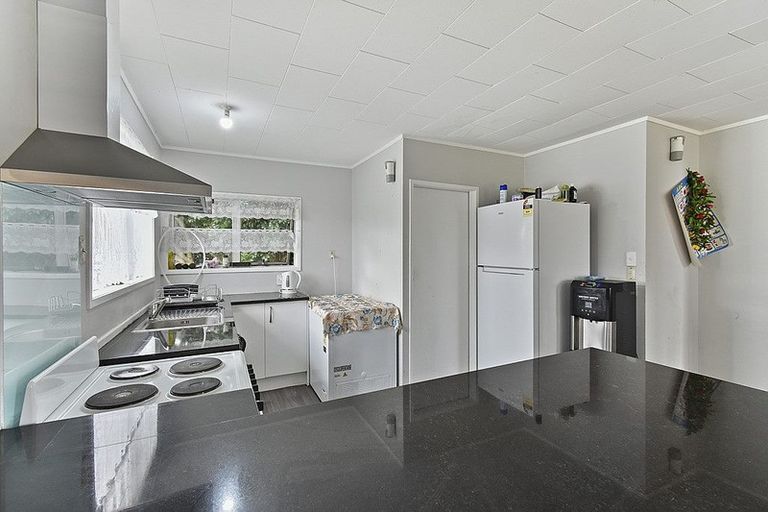 Photo of property in 1/12 Naomi Place, Manurewa, Auckland, 2102