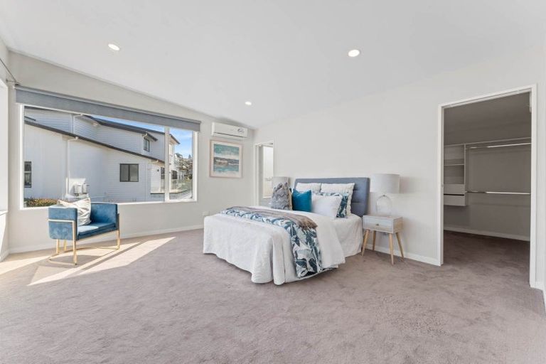 Photo of property in 25 Para Close, Fairview Heights, Auckland, 0632