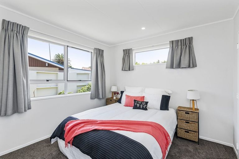Photo of property in 67b Ngapaki Street, Waikanae Beach, Waikanae, 5036