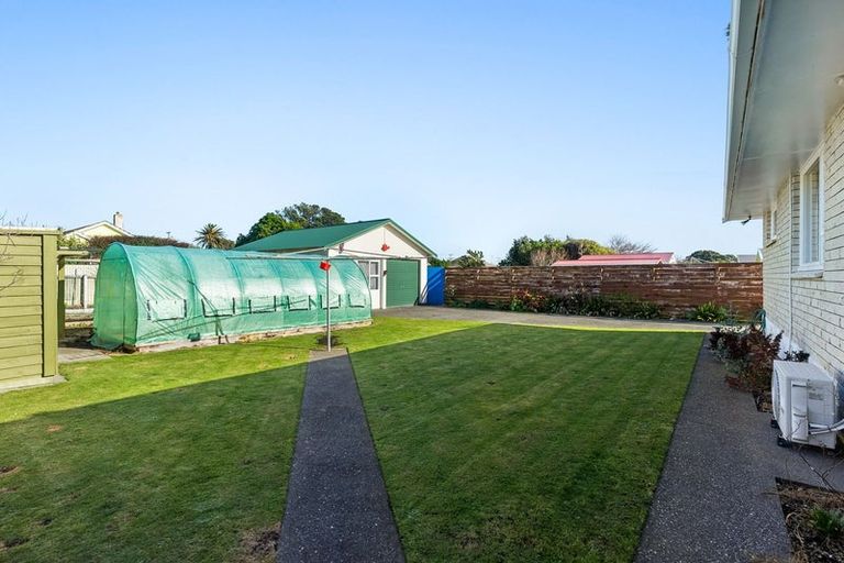 Photo of property in 3 Edinburgh Street, Patea, 4520