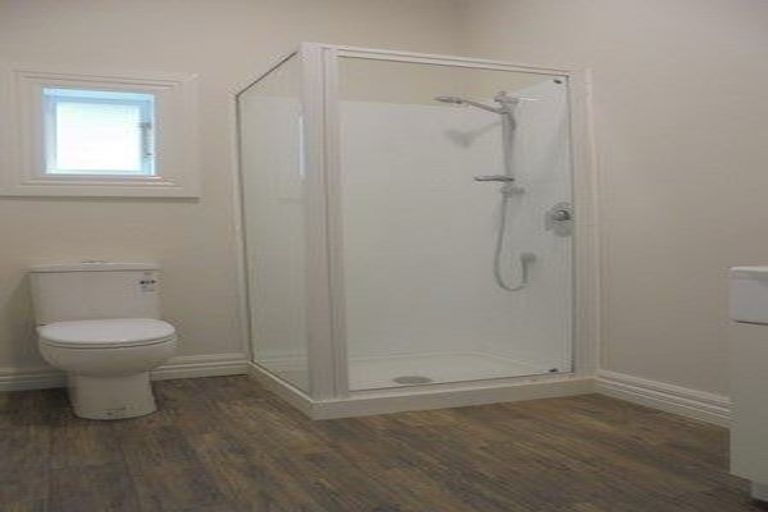 Photo of property in 127 Tasman Street, Mount Cook, Wellington, 6021