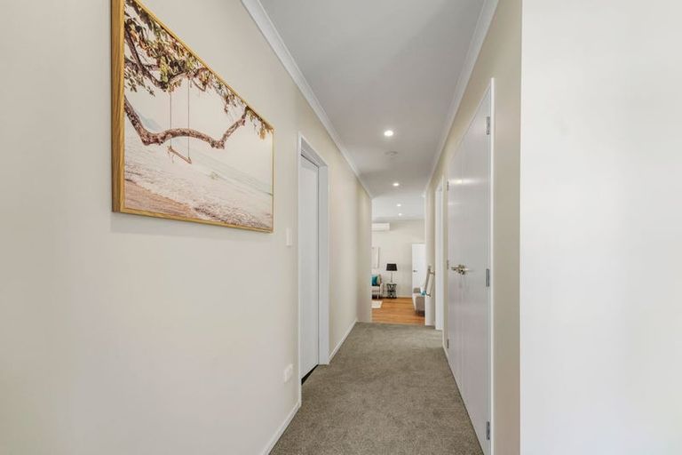Photo of property in 9 Leathem Crescent, Pokeno, 2402