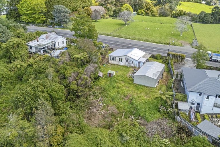 Photo of property in 65 Junction Road, Mangorei, New Plymouth, 4371