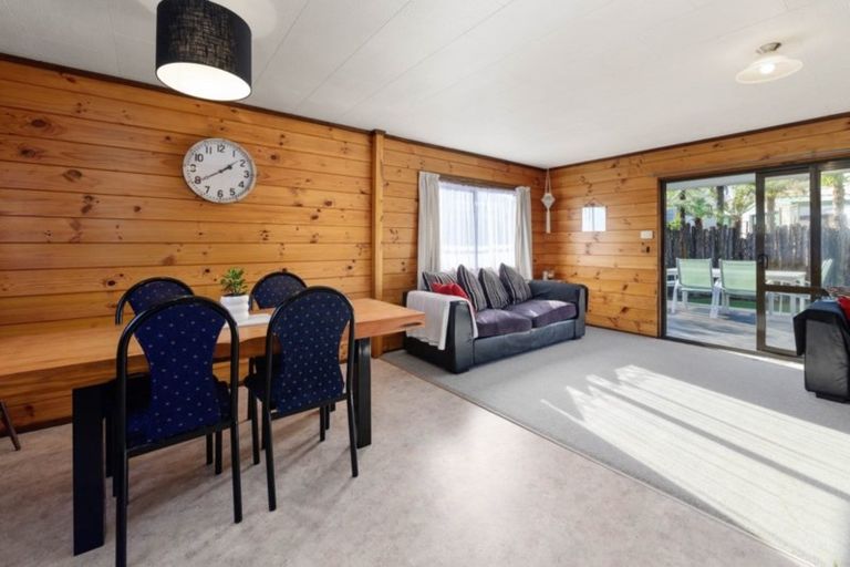 Photo of property in 123b Homedale Street, Pukehangi, Rotorua, 3015