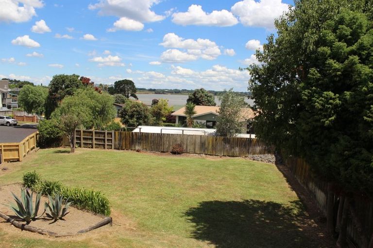 Photo of property in 11 Kaanapali Place, Wattle Downs, Auckland, 2103