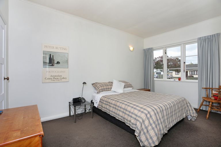 Photo of property in 31 Ihle Street, Terrace End, Palmerston North, 4410
