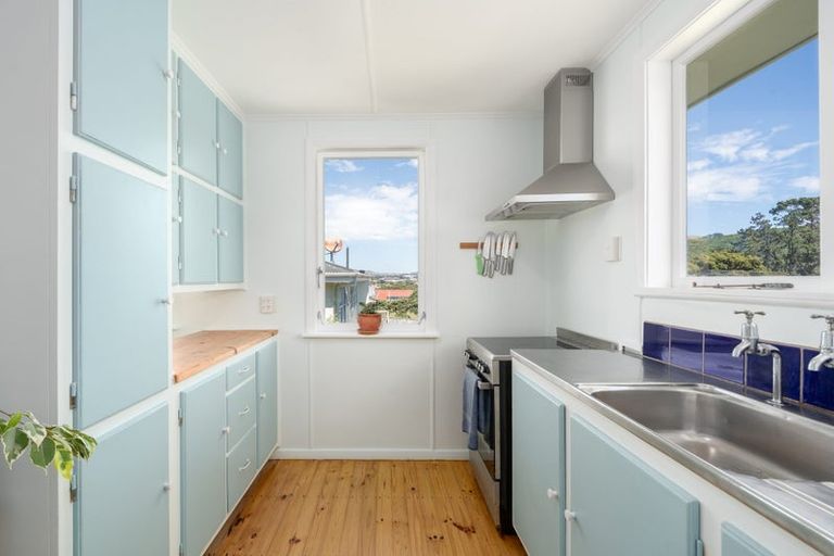 Photo of property in 38 Piko Street, Titahi Bay, Porirua, 5022
