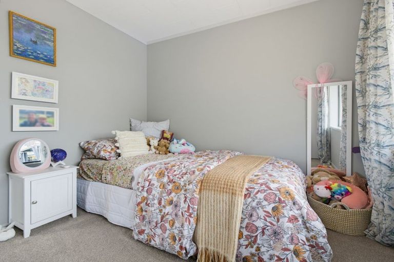 Photo of property in 15 Carter Drive, Pomare, Rotorua, 3015