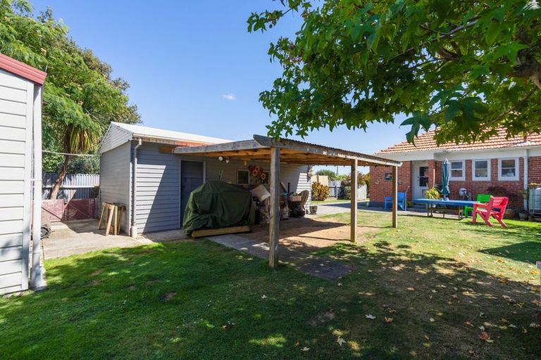 Photo of property in 34 Princes Street, Levin, 5510
