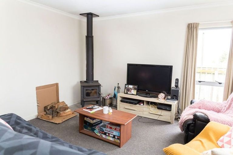 Photo of property in 11a Edinburgh Street, Dannevirke, 4930