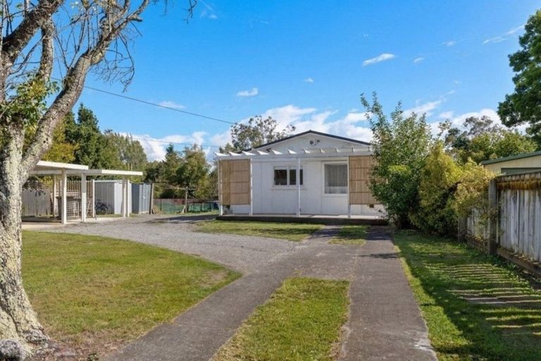 Photo of property in 27 Oxford Street, Lansdowne, Masterton, 5810
