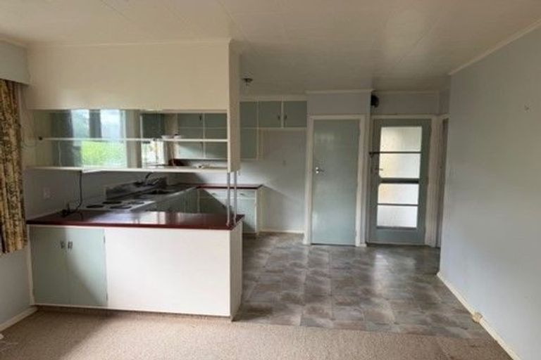 Photo of property in 28a Saint Ronans Avenue, Waterloo, Lower Hutt, 5011