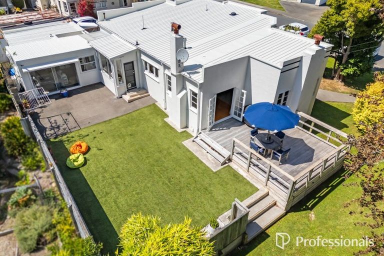 Photo of property in 51 Rossiter Avenue, Waterloo, Lower Hutt, 5011
