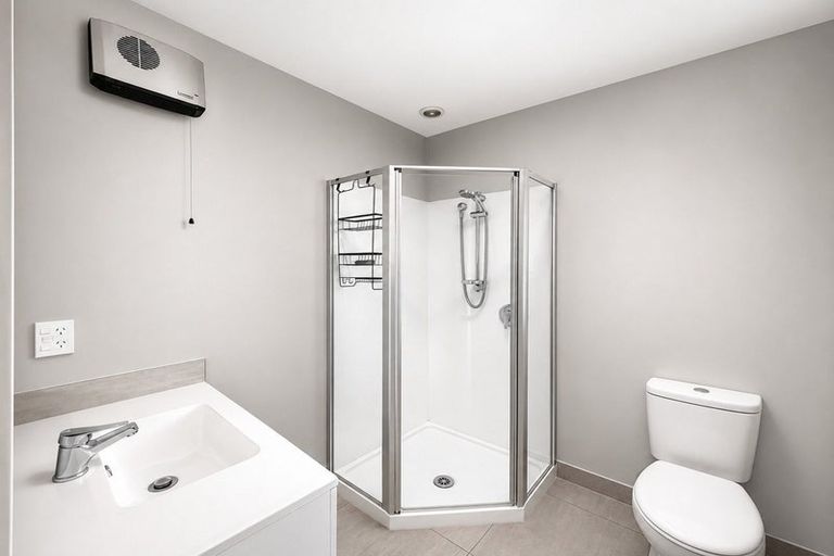 Photo of property in 411b Armagh Street, Linwood, Christchurch, 8011