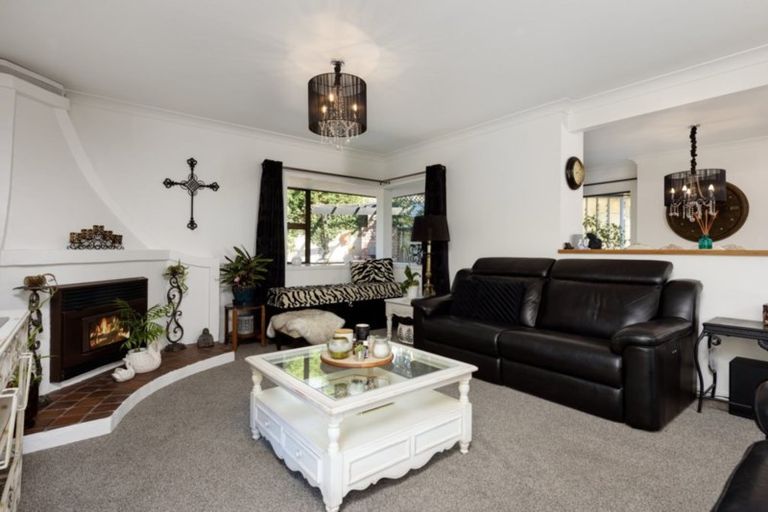 Photo of property in 35 Glenn Terrace, Otumoetai, Tauranga, 3110