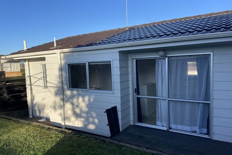 Photo of property in 119 Archmillen Avenue, Pakuranga Heights, Auckland, 2010