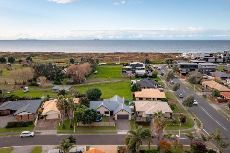 Photo of property in 4 Haven Grove, Papamoa Beach, Papamoa, 3118