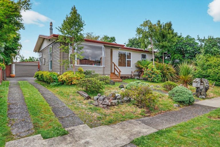 Photo of property in 46 Rangipoia Place, Turangi, 3334