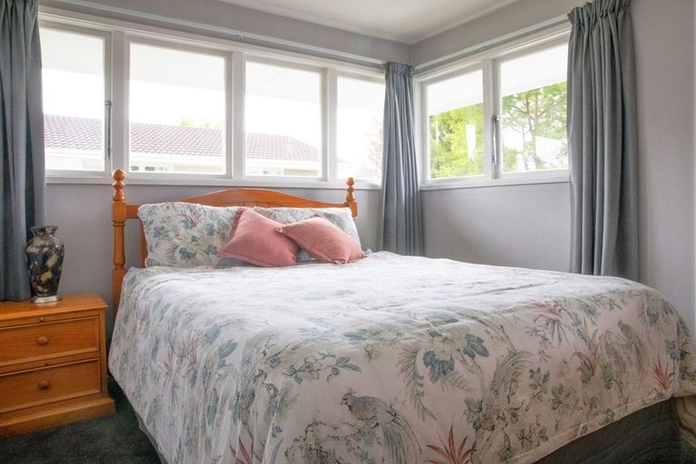 Photo of property in 11 Huia Street, Waiuku, 2123