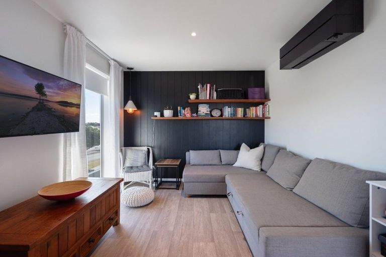 Photo of property in 31 Blanche Road, Papamoa Beach, Papamoa, 3118