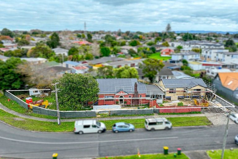 Photo of property in 37 Rosella Road, Mangere East, Auckland, 2024