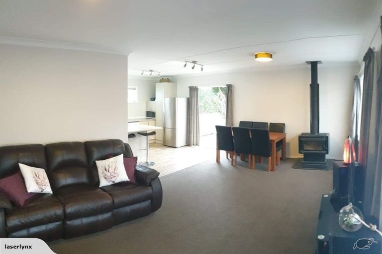 Photo of property in 93 Castor Crescent, Cannons Creek, Porirua, 5024