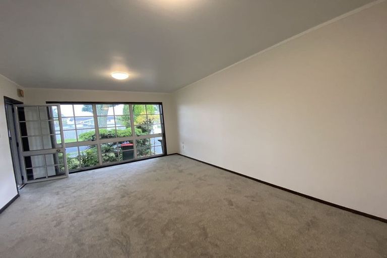 Photo of property in 18 Malvina Place, Bucklands Beach, Auckland, 2014