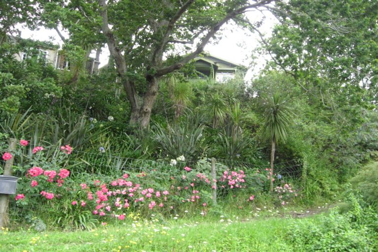 Photo of property in 3 Tarewa Road, Morningside, Whangarei, 0110