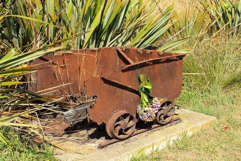 Photo of property in 3/28 Shag Point Road, Shag Point, Palmerston, 9482