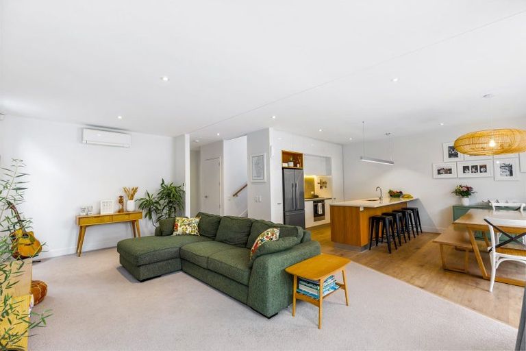 Photo of property in 10 Nevill Road, Hobsonville, Auckland, 0616