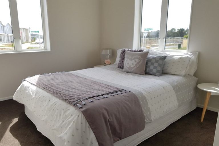 Photo of property in 37 Bellbird Street, Papakura, 2110