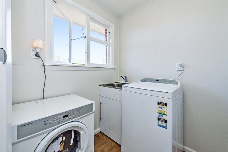 Photo of property in 56 North Terrace, Darfield, 7510