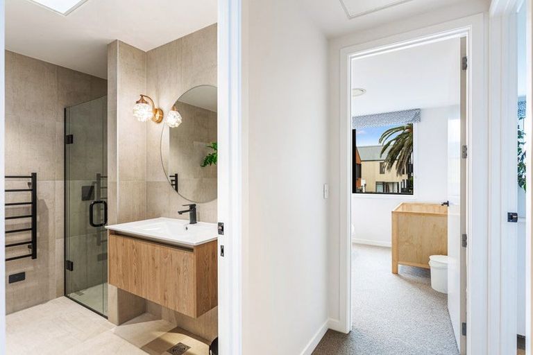 Photo of property in 96 Buckley Avenue, Hobsonville, Auckland, 0616