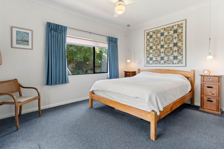 Photo of property in 96b Kent Street, Carterton, 5713