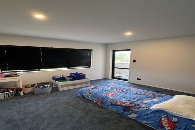 Photo of property in 3 Wyon Way, Flat Bush, Auckland, 2016