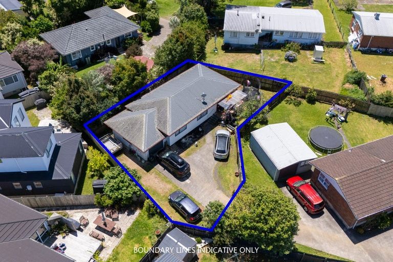 Photo of property in 2/36 Convair Crescent, Mangere, Auckland, 2022
