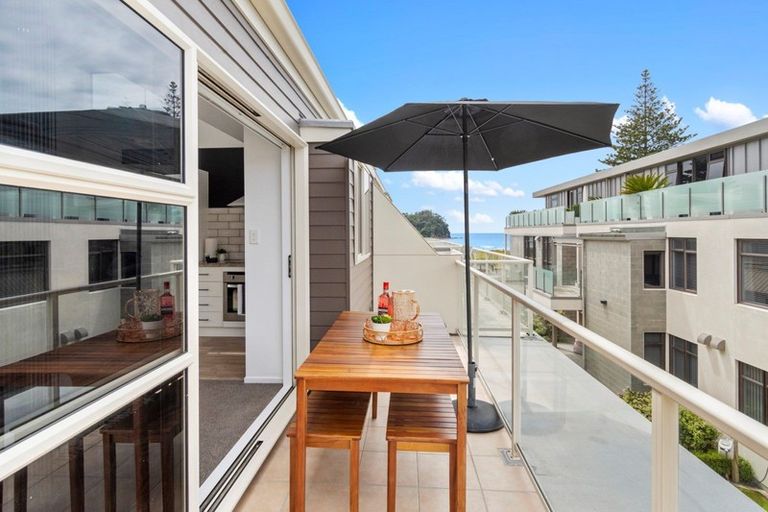 Photo of property in 6/47 Marine Parade, Mount Maunganui, 3116