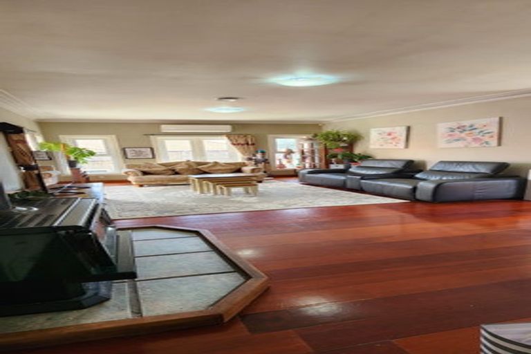 Photo of property in 1/14 Oakland Avenue, Papatoetoe, Auckland, 2025