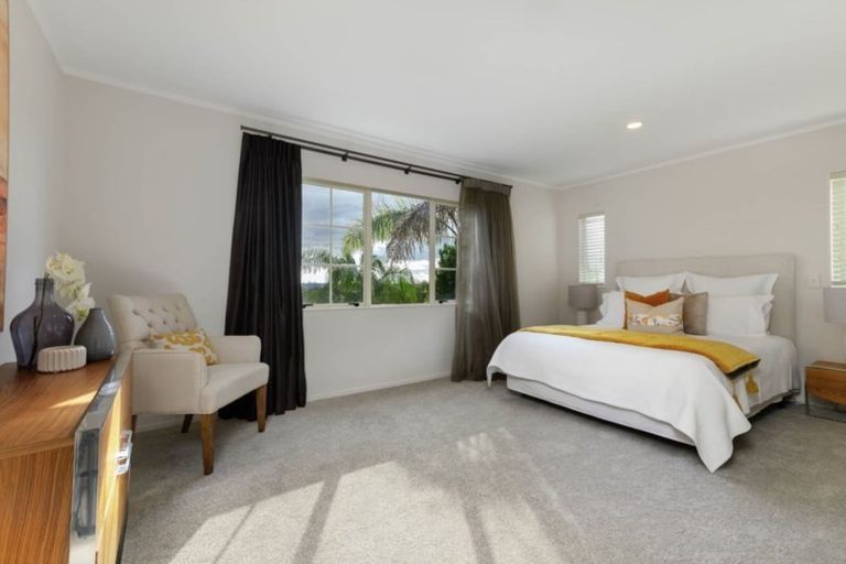Photo of property in 5a Luana Way, Bucklands Beach, Auckland, 2014